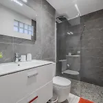 3 Bedrooms In Island Village Pool View 公寓 *