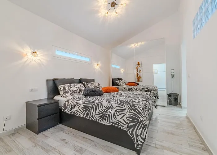 Appartamento 3 Bedrooms In Island Village Pool View Costa Adeje (Tenerife)