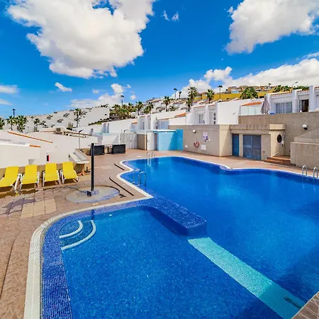 Appartement 3 Bedrooms In Island Village Pool View Costa Adeje (Tenerife)